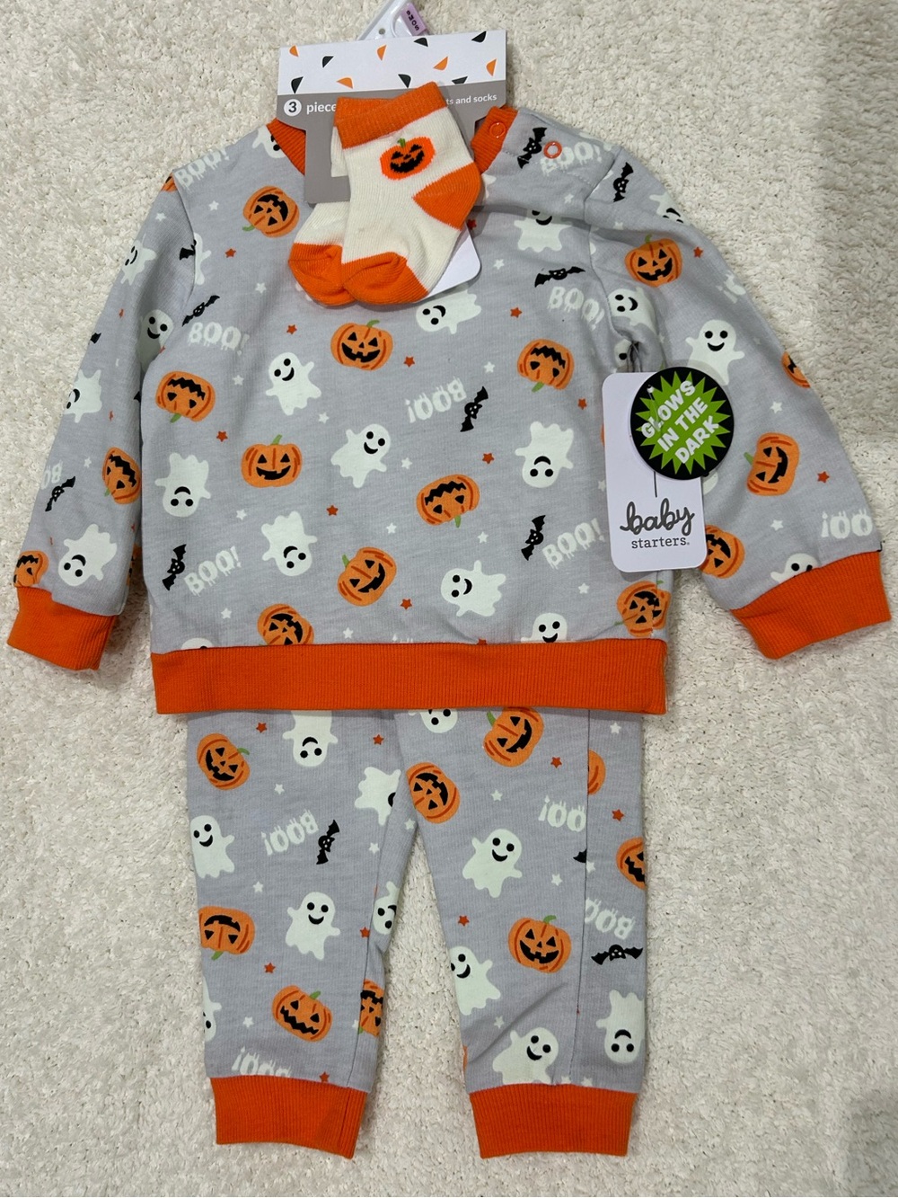 Baby Starters Halloween 3 Piece Pajama Set Socks Ghost Pumpkin 9 Month NWT